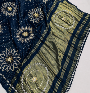 Sari indien traditionnel bleu marine imprimé pour femme, avec bordure tissée, idéal pour les fêtes – Fournisseur OEM - Product Image 5