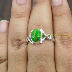 Bague en turquoise verte naturelle, argent sterling 925, bague statement, design artisanal, bague en pierres précieuses, bijoux en turquoise, cadeau - Product Image 5