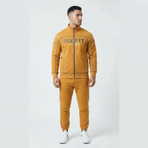 ชุดวอร์มออกกำลังกายผู้ชายไซส์ใหญ่ ระบายอากาศได้ดี ผ้าฟลีซ ชุดวิ่ง โลโก้ ราคาถูก ผลิตแบบ OEM เสื้อผ้ากีฬาแบบยั่งยืน สินค้ามาใหม่ - Product Image 1