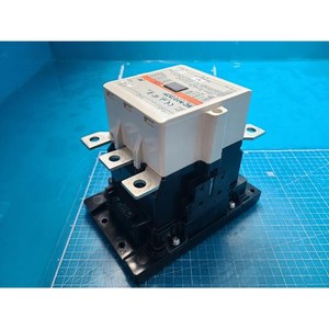 คอนแทคเตอร์แม่เหล็ก3NC4H SC-N10ฟูจิ [220] ชิ้นส่วนอุปกรณ์เซมิคอนดักเตอร์รุ่นเก่า - Product Image 2