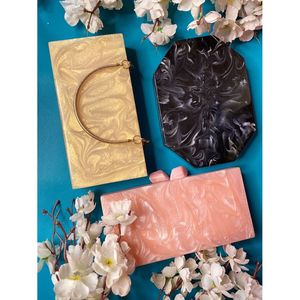 Pochette en résine cristalline faite à la main de qualité supérieure pour femmes, accessoire de mode en provenance d'Inde par RR ENTERPRISES - Product Image 3