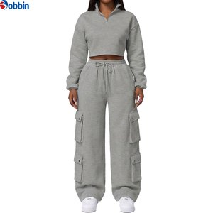Conjunto Deportivo BOBBIN INDUSTRIES para Mujer, Sudadera Corta Gris con Cierre de Cremallera y Pantalones Cargo, Corte Holgado Informal, Color Sólido - Product Image 1