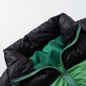 เสื้อแจ็คเก็ตซาฟารีแบบสวมใส่สบายสำหรับผู้ชาย รุ่น YR9166 คอตั้ง กันน้ำ มีซิป เหมาะสำหรับฤดูใบไม้ร่วง กิจกรรมกลางแจ้ง บริการ OEM น้ำหนัก 100 กรัม ผลิตจากไนลอน - Product Image 5