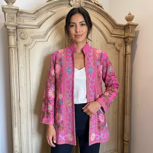 Abrigo de Invierno Reversible para Mujer, Diseño Tribal Suzani, Color Rosa Paloma, Acolchado con Patrón Floral, Talla XL, Cuello Mao, Manga Larga, Tejido - Product Image 1