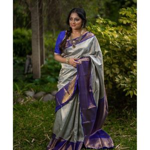 Sari Tradicional Banarasi de Seda Suave con Blusa Sin Coser en Gris - Product Image 1