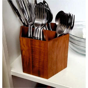 Porte-ustensiles en bois artisanal |   Organisateur de couverts et de serviettes à 4 compartiments |   Égouttoir à couverts et support de service en bois massif durable - Product Image 1