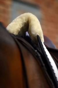 Quilted High Wither Contoured Dressage Saddle Pad Girth Strap Foam Cotton Filled Brown Leather Accents Mesh - Product Image 4