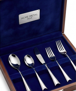 Juego de cubiertos modernos V-Tail con acabado pulido espejo, de acero inoxidable, resistente al deslustre, para uso diario, hoteles y fiestas. - Product Image 4