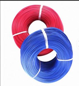 ลวดทองแดงหุ้มฉนวนพีวีซีสีแดงและสีน้ำเงิน แบบตีเกลียว สำหรับงานอุตสาหกรรม 300V - Product Image 2