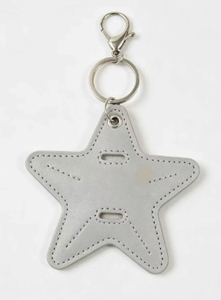 Llavero de Estrella de Mar de Cuero Marrón con Logotipo Personalizado, Colgante para Bolsa, Ideal para Regalo y Promoción - Product Image 2