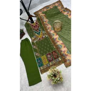 Magnifique ensemble de costume 100% coton avec des broderies à la main réalistes - Product Image 4