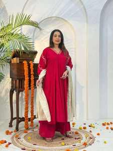 Ropa de Mujer de Alta Calidad, Salwar Kameez de Algodón Premium con Bordado, Materiales Reciclados, Azul Marino y Verde, Estilo Pakistaní, para Fiesta - Product Image 6