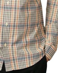 เสื้อเชิ้ตผู้ชายสีเบจ น้ำเงิน และสีสนิม ลายตารางเล็ก ผ้าฝ้าย แขนยาว ติดกระดุม แบบลำลอง สั่งผลิตได้ตามแบบ OEM โรงงานผลิตเสื้อผ้าแบบสั่งตัดพอดีตัว - Product Image 6