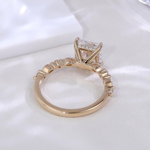 Bague princesse en moissanite 3CT, or jaune 14 carats, style Art Déco, bague de fiançailles Milgrain, bague à griffes, bague de promesse, cadeau pour femme - Product Image 5