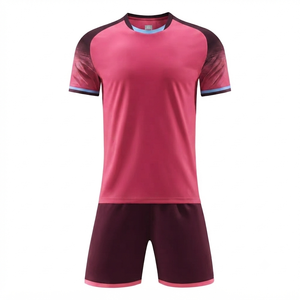 เสื้อฟุตบอลสีชมพูกุหลาบแบบสั่งทำพิเศษ แขนสั้น แห้งเร็ว ระบายอากาศได้ดี ผลิตจากผ้าสแปนเด็กซ์/โพลีเอสเตอร์ น้ำหนักเบา เป็นมิตรกับสิ่งแวดล้อม ป้องกันแบคทีเรีย - Product Image 1