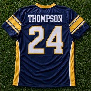 ผู้ผลิตเสื้ออเมริกันฟุตบอลแบบ OEM ตามสั่ง ผ้าโพลีเอสเตอร์แห้งเร็ว ระบายอากาศได้ดี สกรีนชื่อและหมายเลขผู้เล่นตามแบบที่กำหนด - Product Image 2