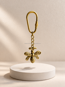 Vintage style brass <b>bee</b> keychain handmade metal <b>bee</b> keyring decorative bag charm accessory - Product Image 2