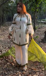 <b>Women</b> White Digital Printed <b>Kurta</b> Set with Green Leaf Print Dupatta and Palazzo Pants Traditional Pakistani Suit - Product Image 3