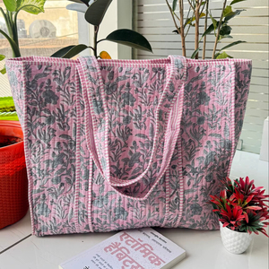 Bolso Tote Acolchado de Algodón Estampado a Mano para Mujer, Ligero y Elegante, Bolso de Compras Indio para Verano con Cierre Abierto - Product Image 1