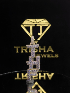Colgante personalizado con la letra 'THP' con diamantes de moissanita VVS, plata de ley 925, estilo hip hop, joyería de lujo de Trisha Jewels - Product Image 1
