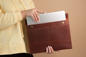 Housse pour ordinateur portable en cuir véritable souple personnalisée housse de sac de transport pour ordinateur portable de style décontracté LLS-0093 étanche - Product Image 2