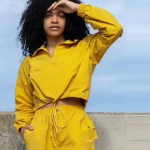 Offres Exceptionnelles : Ensemble Survêtement Femme Streetwear Coupe-Vent 2 Pièces Léger et Oversize en Nylon Uni - Product Image 6