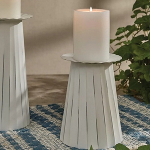 New design white metal <b>small</b> large <b>candle</b> holder 2 pc set pillar <b>candle</b> holder decorative <b>candle</b> stand table decor customization - Product Image 5