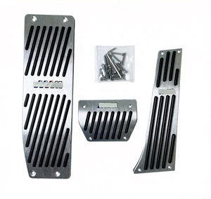 YIQIDA per <span class=keywords><strong>BMW</strong></span> Serie 3 Kit Interni Perforati Copripedali Freno e Acceleratore in Lega di Alluminio 3 Pezzi con Viti Antiscivolo - Product Image 1