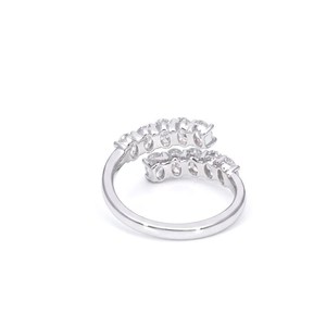 Anillo de Compromiso Ajustable de Oro Sólido de 10K, 14K y 18K con Certificado IGI, Anillo de Diamantes Cultivados en Laboratorio con Diseño Ovalado - Product Image 4