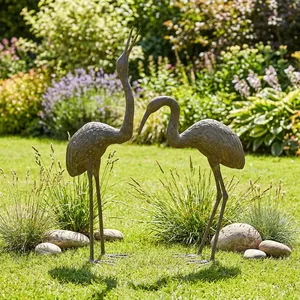 Paire de figurines de grue en bronze faites à la main, finition patinée, sculpture animale contemporaine, décoration de table, présentation pour salon - Product Image 5