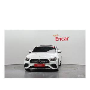 Mercedes-Benz Clase E E250 AMG Line 2022, 29,934 km, Caja de Cambios Automática, Asientos de Cuero, Volante a la Izquierda, Cámara Trasera - Product Image 3