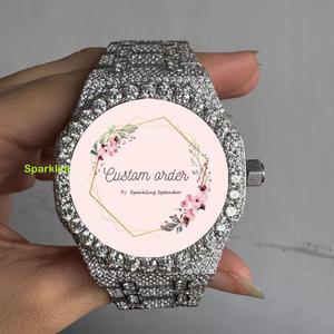 Montre analogique de luxe en moissanite pour homme, quartz, style hip-hop, sertie de cristaux de saphir, bracelet 20 mm - Product Image 1