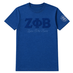 T-shirt en chenille Zeta Phi Beta bleu pour femme, lettres grecques brodées, col rond, tenue décontractée et élégante de qualité supérieure - Product Image 1