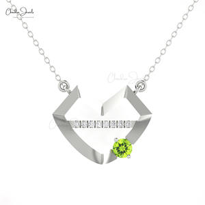 Mayorista de Confianza: Lote de Joyería de Oro para Mujer - Collar con Colgante de Oro Fino de 14k con Peridoto y Diamantes de 1.20mm en Forma de Corazón - Product Image 2