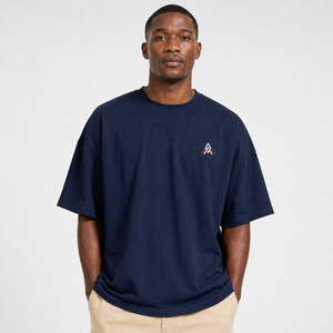 Camiseta Extra Grande para Hombre, Tejido Resistente, Corte Holgado y Tacto Suave para un Estilo Casual Moderno - Product Image 1