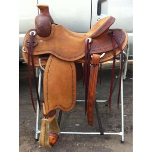 Selles de cheval en cuir artisanal, cuir de vache et de buffle véritable, sur mesure, pour la course hippique européenne et australienne. - Product Image 4