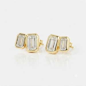 Pendientes de Oro de 14K con Doble Diamante Corte Esmeralda y Bisel para Mujer, Joyería Minimalista Toi et Moi con Doble Piedra de Diamante Cultivado en Laboratorio, Regalo - Product Image 3