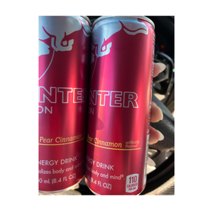 Red Bull Ruby Edición Pera Especiada, 12 Latas de 250ml, Dimensiones de la Caja 32.5cm X 21.4cm X 13.7cm, Para Planificación de Almacenamiento, Compra al Por Mayor - Product Image 1