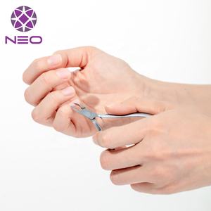 Pinzas de acero inoxidable para manicura y pedicura, herramientas con mango largo de la mejor calidad, con logotipo personalizado y embalaje - Product Image 5