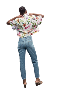 เสื้อเชิ้ตพิมพ์ลายโพลีเอสเตอร์ 100% สีสันสดใสและมีสไตล์สำหรับผู้หญิง เหมาะสำหรับใส่เที่ยวสบายๆ หรือเดินทาง มีจำหน่ายทั่วโลก - Product Image 2