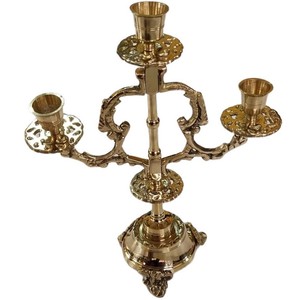 Candelabro de Latón de Tres Brazos, Portavelas Hecho a Mano, Ecológico, Resistente al Calor, Duradero, Decoración Metálica para el Hogar - Product Image 1