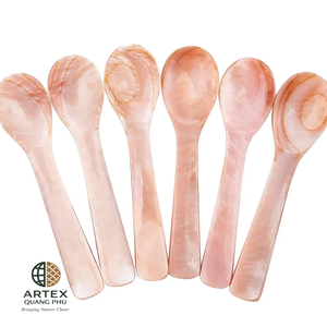 Cuchara de caviar de nácar de bambú natural blanca hecha a mano, ecológica, de lujo, para mesa de fiesta, ARTEX QUANG PHU - Product Image 1