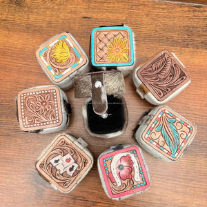 Vente de boîtes à bijoux pour femmes et filles organisateur de bijoux en cuir de vachette outillé à la main et mallette de rangement portable pour bagues. - Product Image 4