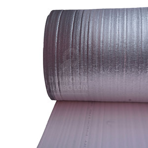 Lámina de Aislamiento Laminada con Rollo de Aluminio Premium para Protección Térmica y Aislamiento en Techos, Paredes y Pisos - Product Image 2