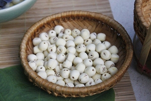 Semillas de Loto Blanco Secas de Blue Lotus Farm, Origen Natural Dong Thap, Vietnam, Alta Calidad, 24 Meses de Vida Útil, Almacenamiento Congelado - Product Image 6