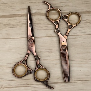 Ciseaux de coiffure professionnels en acier inoxydable pour salon de coiffure, vente en gros d'usine, ciseaux à effiler les cheveux - Product Image 2