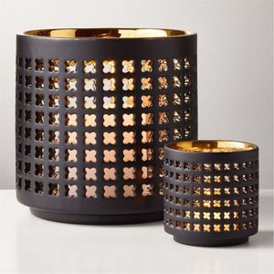 Juego de Faroles Modernos de Metal Negro con Recortes Dorados, Portavelas para Decoración del Hogar, Juego de Portavelas Decorativos de Lujo - Product Image 1