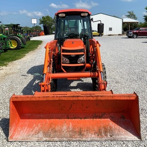 Tracteur Kubota : Achetez un tracteur de qualité supérieure, robuste et performant, idéal pour l'agriculture sur de grands terrains. - Product Image 3
