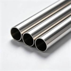 Tube en acier inoxydable 304 soudé en surface, conforme à la norme ASTM, pour la fabrication industrielle, avec services de cintrage et de découpe - Product Image 1