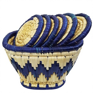 Sous-verre rond bleu en herbe de Moonj, design classique écologique - Product Image 1